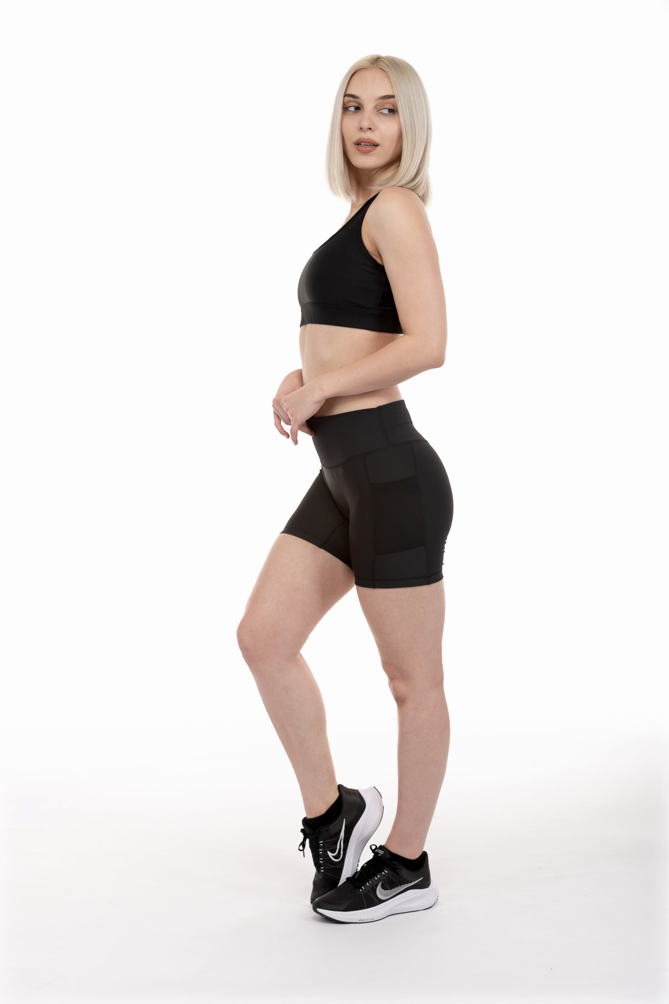 Energy High-Rise Short with Pockets - Midnight Black